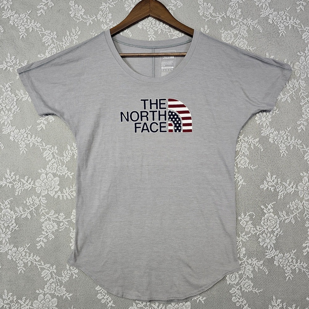The North Face‎ Gray American Flag Logo Relaxed Fit T Shirt Women's S Patriotic